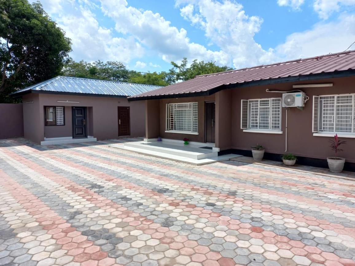 Kasuda Rooms - Cosy Self Contained Rooms Livingstone Exterior foto