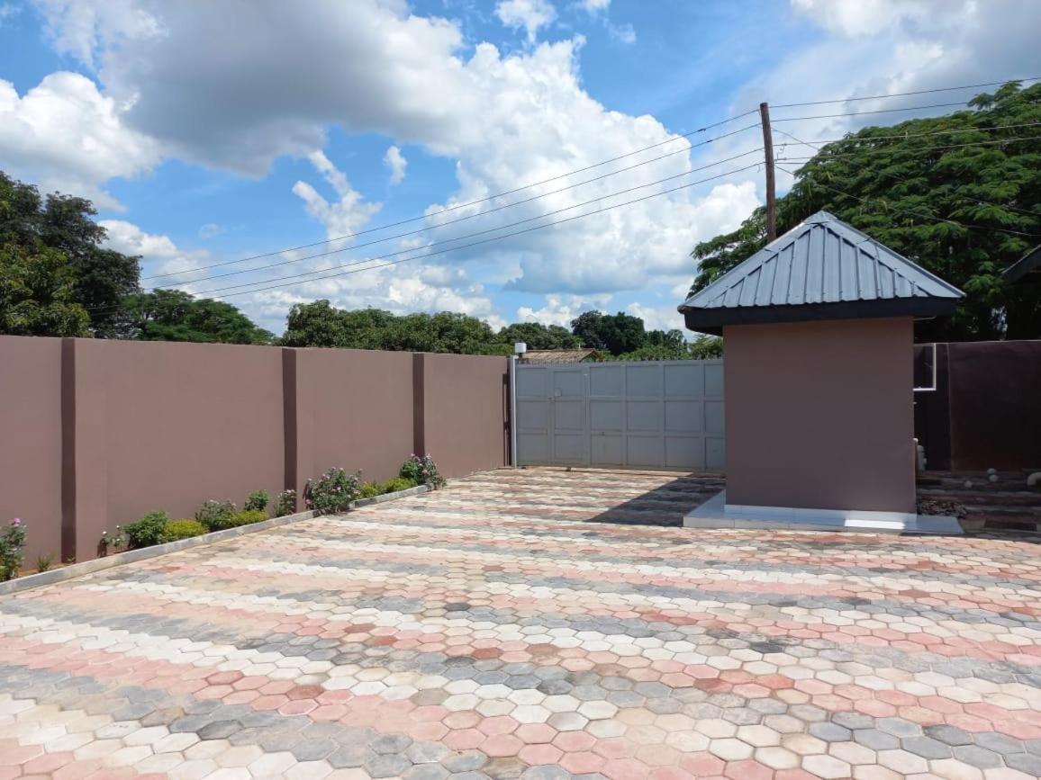 Kasuda Rooms - Cosy Self Contained Rooms Livingstone Exterior foto